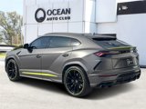 Used 2022 Lamborghini Urus image 2