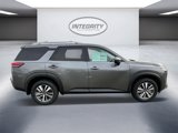 New 2025 Nissan Pathfinder SL image 4