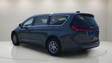 New 2025 Chrysler Pacifica Select image 5