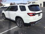 New 2025 Honda Pilot Touring image 5