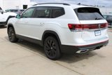 New 2026 Volkswagen Atlas SE image 4