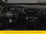 Used 2025 Chrysler Pacifica Limited image 4