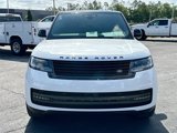 Used 2024 Land Rover Range Rover SE image 2