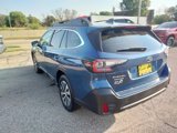 Used 2022 Subaru Outback Premium image 6