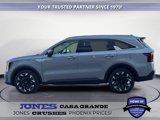 Used 2025 Kia Sorento EX w/ Panoramic Sunroof Package image 2