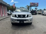Used 2008 Nissan Pathfinder SE w/ Premium Pkg image 3