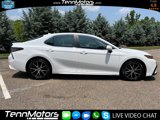Used 2022 Toyota Camry SE image 2