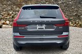 Used 2022 Volvo XC60 B5 Momentum image 4