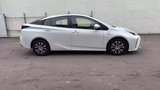 Used 2021 Toyota Prius XLE image 4