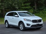 Used 2017 Kia Sorento LX w/ LX Convenience Package image 2