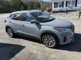 Used 2023 Nissan Kicks SV image 3