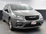 New 2025 Chrysler Pacifica AWD image 2