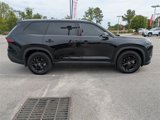 Used 2025 Toyota Grand Highlander AWD image 2
