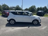 Used 2022 Kia Soul LX image 3