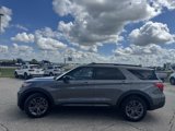 Certified 2022 Ford Explorer XLT w/ Equipment Group 202A image 5