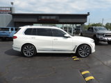 Used 2021 BMW X7 xDrive40i w/ Executive Package image 3