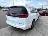 Used 2021 Chrysler Pacifica Touring-L image 5