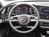 Used 2022 Hyundai Elantra SEL image 5