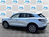Used 2019 Lincoln Nautilus Select image 2
