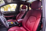 Used 2025 Porsche Macan image 5