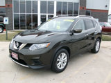 Used 2015 Nissan Rogue SV image 2