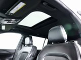 Used 2023 Jeep Grand Cherokee L Laredo image 4