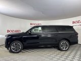 New 2025 Lincoln Navigator L Reserve image 4
