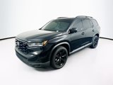 Used 2025 Honda Pilot Black Edition image 3