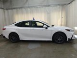 Used 2025 Toyota Camry SE image 3
