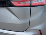 Used 2023 Ford Edge SEL image 4