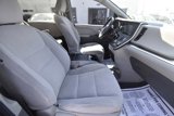 Used 2020 Toyota Sienna LE image 2
