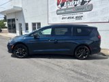 New 2025 Chrysler Pacifica Limited image 5