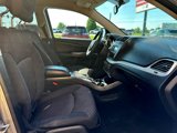 Used 2016 Dodge Journey SXT w/ Comfort/Convenience Group image 4
