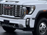 Used 2024 GMC Sierra 3500 Denali w/ Denali Reserve Package image 2