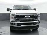 New 2025 Ford F350 XLT image 3