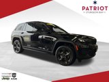 New 2025 Jeep Grand Cherokee Altitude image 1