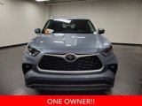Used 2024 Toyota Highlander XLE image 3