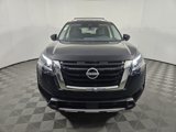 New 2025 Nissan Pathfinder SL image 2