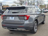 Used 2025 Ford Explorer Active w/ Active Comfort Package image 6