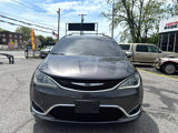 Used 2017 Chrysler Pacifica Limited w/ UConnect Theater Package image 3