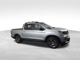 Used 2025 Honda Ridgeline TrailSport image 5