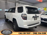 Used 2024 Toyota 4Runner TRD Off-Road image 3
