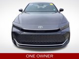Used 2024 Toyota Crown Limited image 2