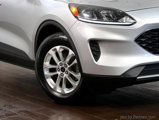 Used 2020 Ford Escape SE image 3