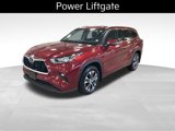 Used 2020 Toyota Highlander XLE image 4