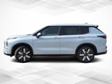 New 2025 Mitsubishi Outlander SE image 4