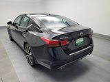 Used 2021 Nissan Altima 2.5 SR w/ SR Premium Package image 5