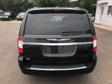 Used 2014 Chrysler Town & Country Touring image 3