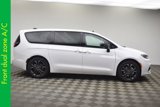 New 2026 Chrysler Pacifica Select image 3
