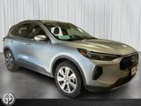 Used 2024 Ford Escape Platinum image 3